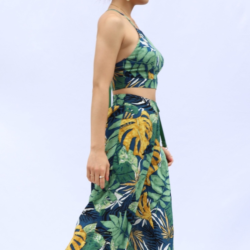 NWT 2pc Tropical Jumpsuit - Halter Top, Wide Legs - Picture 3 of 8